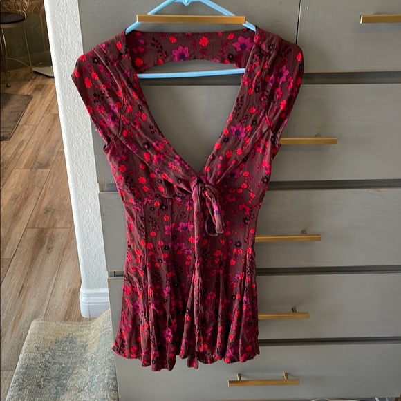 Free People Dresses & Skirts - Free People Red Mini Sundress Plunge Neckline Cap Sleeve